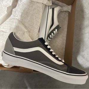 Old Skool Vans NWT IN BOX